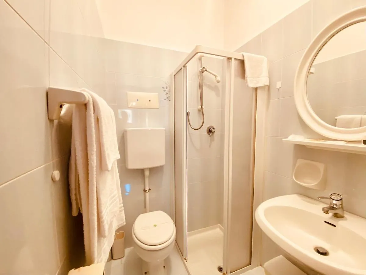 Locanda Del Boscaiolo Monasterolo del Castello Hotel